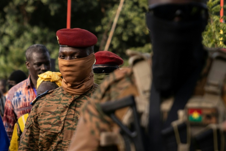 Le capitaine Ibrahim Traoré, nouveau président du Burkina Faso, 15 octobre 2022 à Ouagadougou ( AFP / OLYMPIA DE MAISMONT )