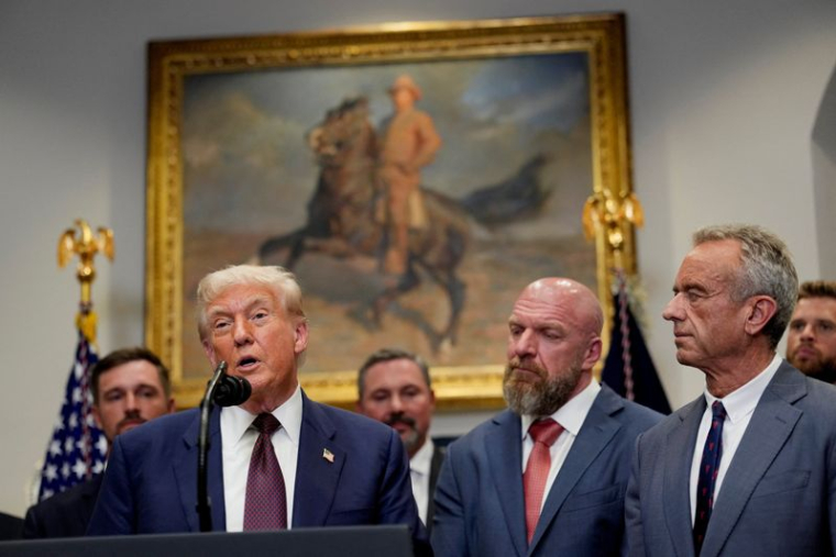 Le président des États-Unis Donald Trump prononce un discours à la Maison Blanche à Washington, D.C