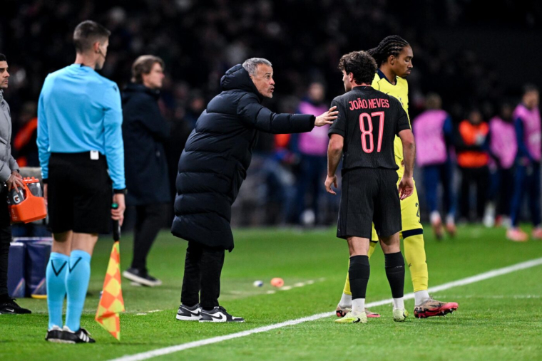 Luis Enrique encense ses milieux de terrain