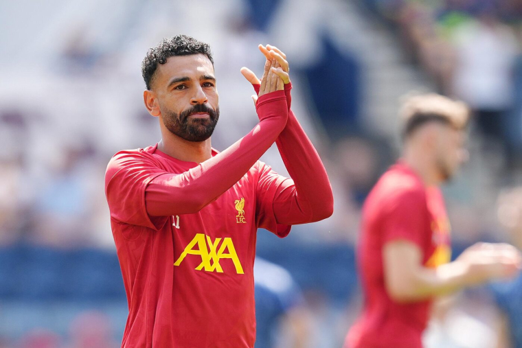 À Hong Kong, Mohamed Salah se balade sous haute surveillance