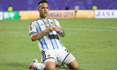 L’Argentine cartonne sans Messi avant ses adieux