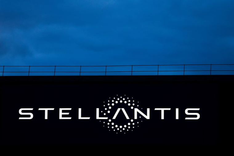 STELLANTIS: PRODUCTION ARRÊTÉE PLUSIEURS JOURS À SOCHAUX À CAUSE DES PUCES