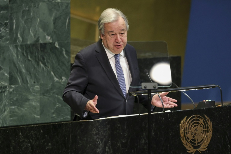 Le secrétaire général de l'ONU, Antonio Guterres, s'exprime devant l'Assemblée générale à New York le 15 janvier 2026 ( AFP / ANGELA WEISS )