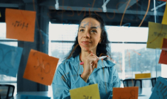 (Faites l'expérience bancaire de Bourso Business en tant qu'entrepreneur indépendant - Crédit photo : Adobe Stock)