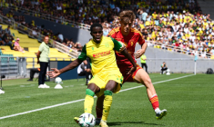 Ligue 2 : Nantes s’enfonce déjà dans la crise, Metz accroché par Laval