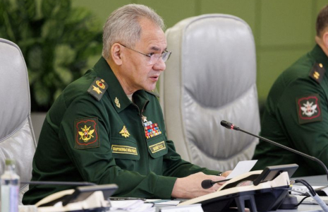 Le ministre russe de la Défense, Sergueï Choïgou, préside une réunion à Moscou