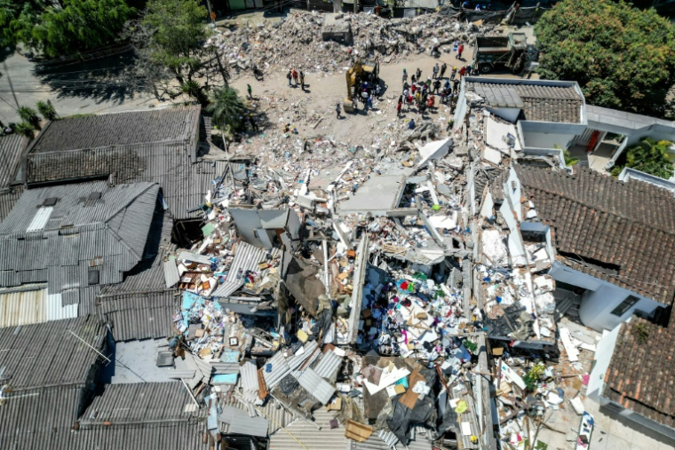 Vue aérienne des dommages après le séisme, à Pereira en Colombie, le 13 août 2026 ( AFP / Luis ACOSTA )