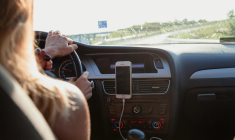 Passagers et conducteurs doivent télécharger l'application BlaBlaCar daily. (Peter Fazekas / Pexels)