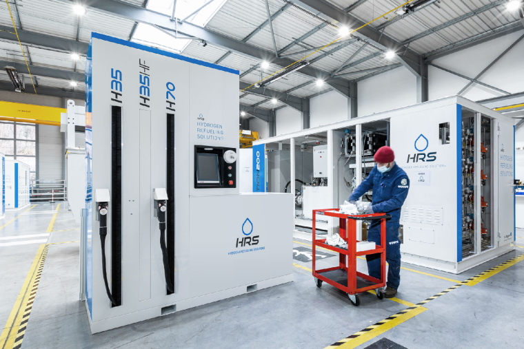 ( Le fabricant français de stations à hydrogène HRS a levé 73,6 millions d'euros en février 2021 et quadruplé son chiffre d'affaires en 2021. Source : Site internet HRS - )