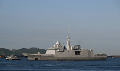 La FREMM Aquitaine au large de Brest, le 14 juin 2022. ( AFP / DAMIEN MEYER )