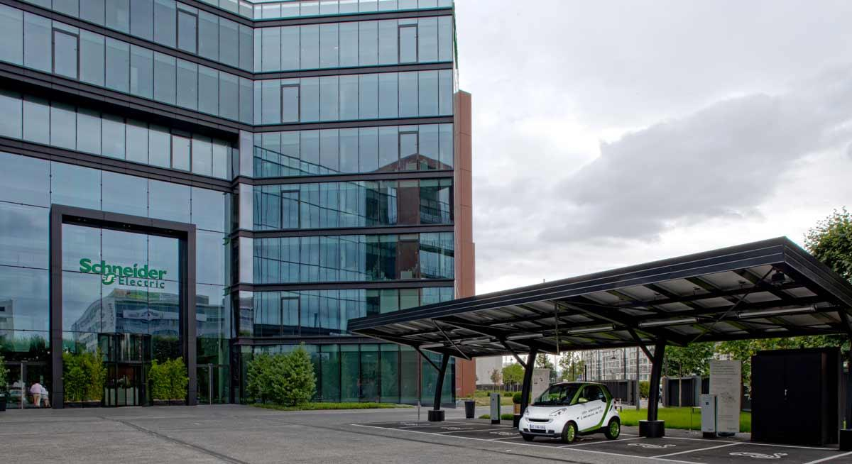 L'action Schneider Electric gagne 37% sur un an. (© Schneider Electric)