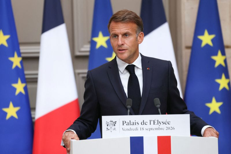 Le président français Emmanuel Macron participe à une conférence de presse à Paris