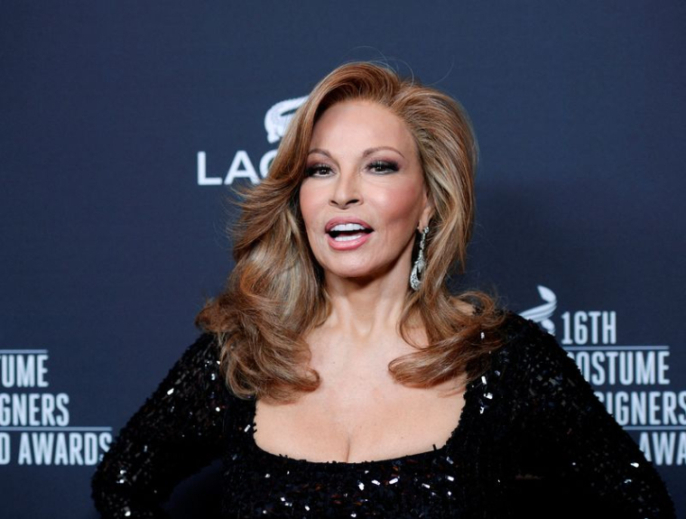 Raquel Welch lors des 16e Costume Designers Guild Awards à Beverly Hills