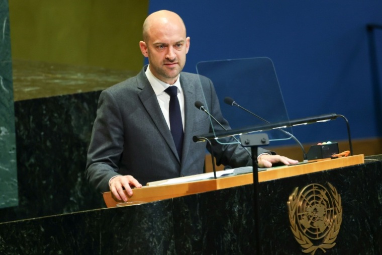 Le ministre français des Affaires étrangères Jean-Noël Barrot lors de la 11e Conférence d'examen du Traité sur la non-prolifération des armes nucléaires (TNP) au siège des Nations unies à New York, le 27 avril 2026 ( AFP / ANGELA WEISS )