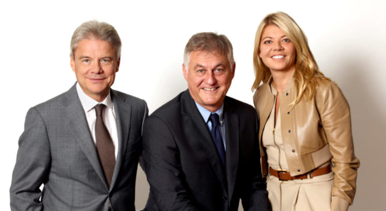Le 19 mars prochain, Virginie Morgon succèdera à Patrick Sayer (au centre sur la photo) à la présidence du directoire d'Eurazeo. Philippe Audouin (à gauche sur la photo) reste directeur général en charge des finances. (© Eurazeo)