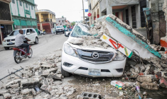 HAÏTI: LE BILAN DU SÉISME S'ALOURDIT À 1.297 MORTS