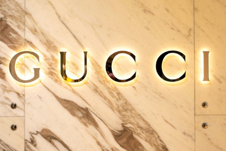 Gucci, marque phare du groupe de luxe présidé par François-Henri Pinault, assure à elle seule 44% du chiffre d'affaires et les deux tiers de la rentabilité opérationnelle ( AFP / Charly TRIBALLEAU )