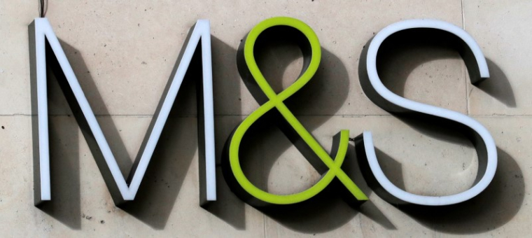 LE BÉNÉFICE ANNUEL DE MARKS & SPENCER BAISSE ENCORE