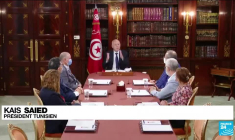 Crise politique en Tunisie : le président Saïed prolonge le gel du parlement sine die