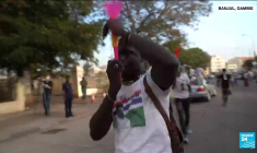 Présidentielle en Gambie : victoire d'Adama Barrow avec 53 % des voix