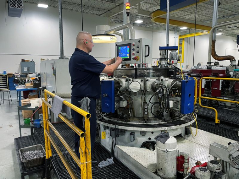 ETATS-UNIS: CROISSANCE MEILLEURE QUE PRÉVU DANS LE SECTEUR MANUFACTURIER EN FÉVRIER