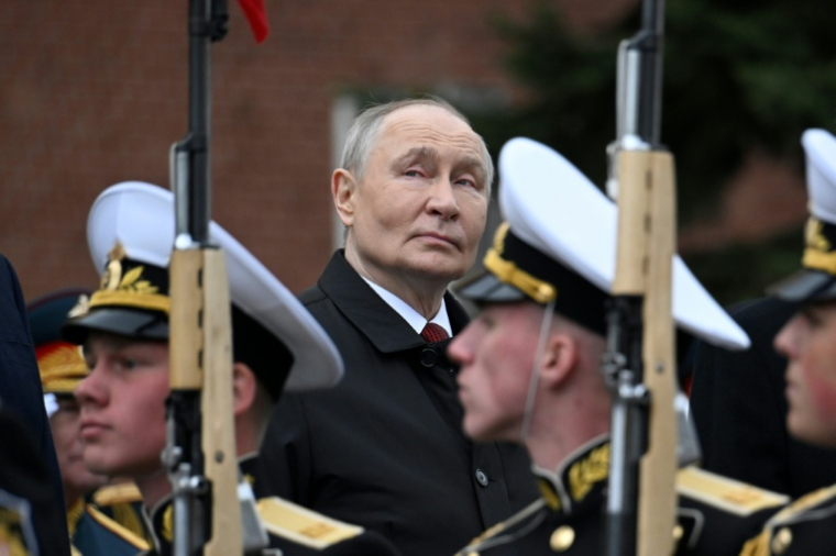 Le président russe Vladimir Poutine lors des cérémonies à l'occasion des commémorations de la victoire sur l'Allemagne nazie, le 9 mai 2026 à Moscou  ( POOL / Alexander NEMENOV )