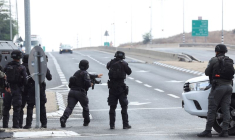 La sécurité israélienne prend position près de Sderot, en Israël