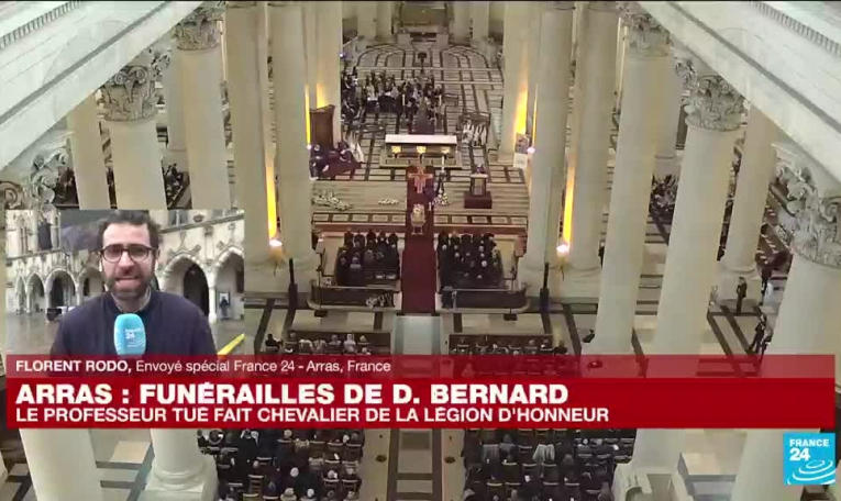 Arras rend un ultime hommage à Dominique Bernard, un important dispositif de sécurité déployé