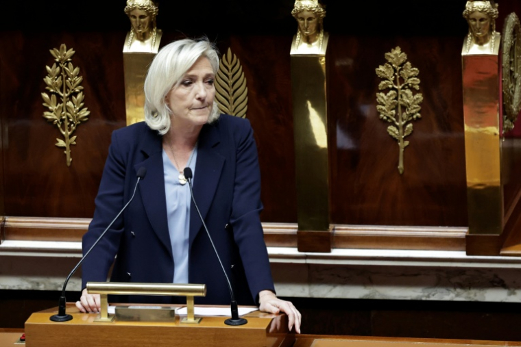 Marine Le Pen, la présidente du groupe des députés Rassemblement national à l'Assemblée nationale, Paris, le 16 décembre 2025 ( AFP / STEPHANE DE SAKUTIN )