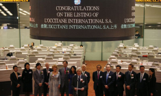 Photo du président de L'Occitane Groupe Reinold Geiger lors du lancement de L'Occitane à la Bourse de Hong Kong