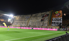 Le magnifique tifo de la tribune Loire