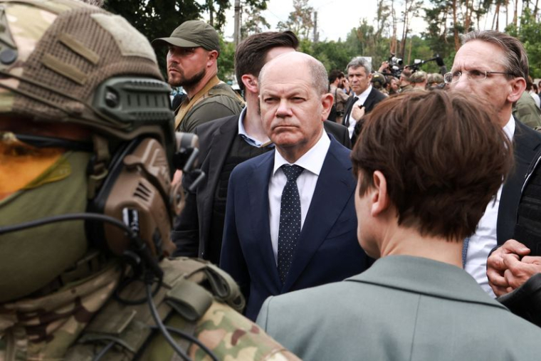 MACRON, SCHOLZ ET DRAGHI À KYIV POUR AFFICHER LEUR SOLIDARITÉ