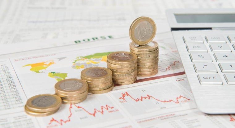 La dispense d'acompte, qu'est-ce que c'est ? (© DR)