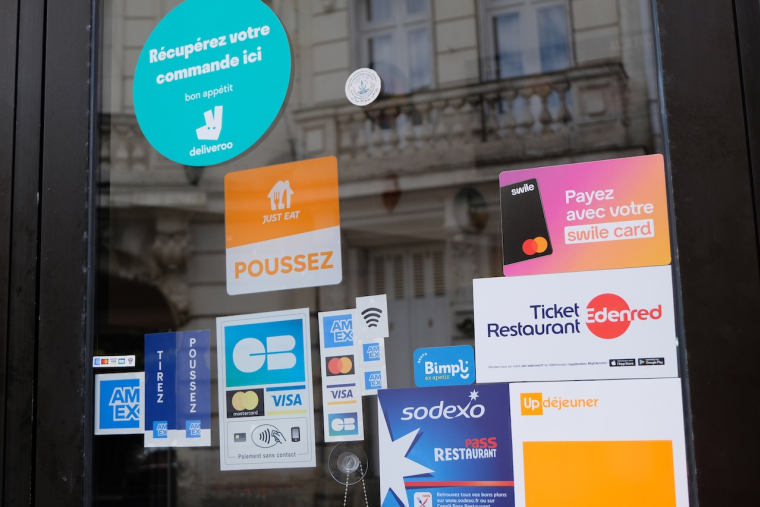 Peut-on vous refuser le paiement par ticket restaurant ? ( Crédits photo: © Richard Villalon - stock.adobe.com)