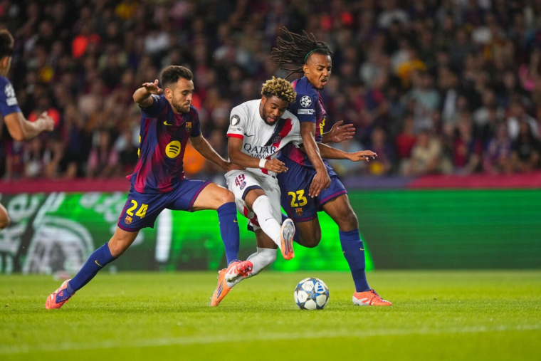 Renversant, le PSG cloue le bec du Barça