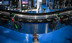 Usine Verallia à Chateaubernard(Charente) ( AFP / CHRISTOPHE ARCHAMBAULT )