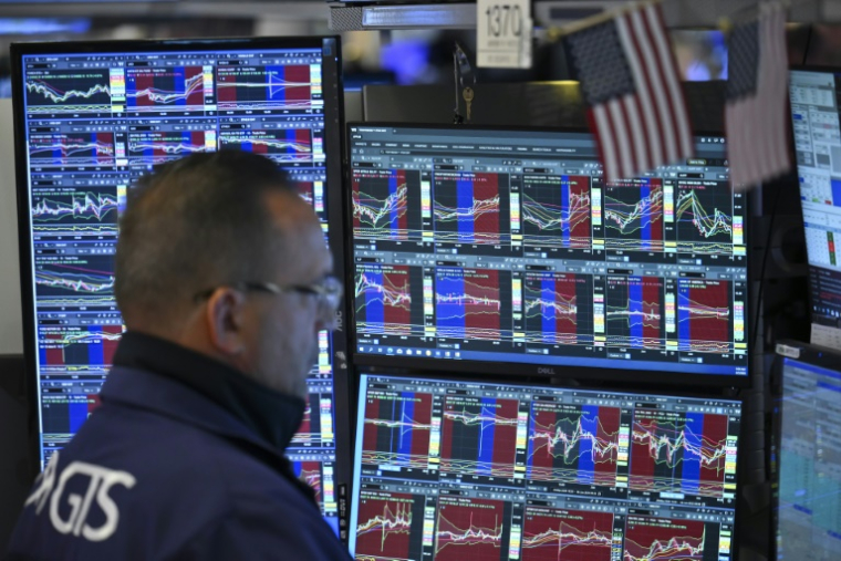 Un opérateur à la Bourse de New York, le 2 juin 2025 ( AFP / ANGELA WEISS )