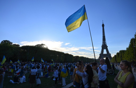 Une manifestation de soutien à l'Ukraine à Paris, le 24 août 2022. ( AFP / EMMANUEL DUNAND )