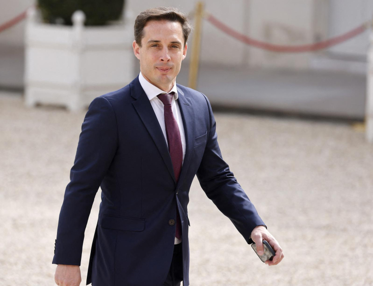 Jean-Baptiste Djebbari, le 24 avril 2022, à Paris ( AFP / LUDOVIC MARIN )