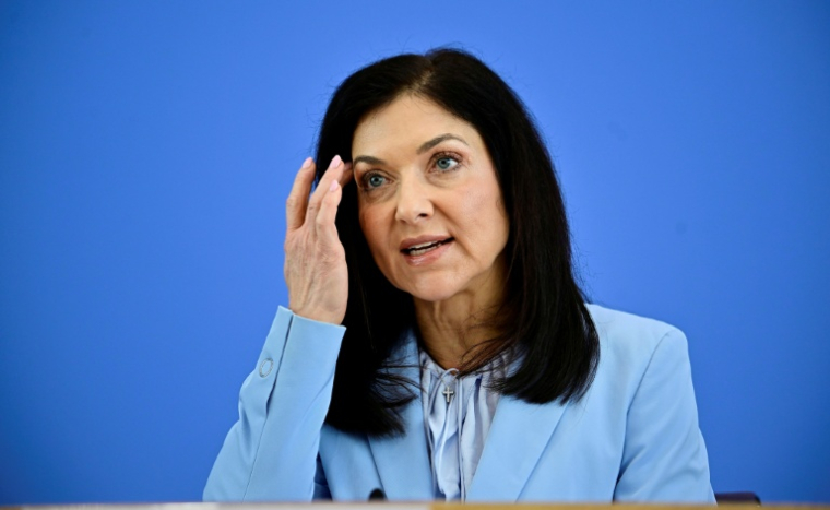 La ministre allemande d de l'Economie Katherina Reiche à Berlin, le 22 avril 2026. ( AFP / Tobias SCHWARZ )