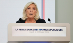 Marine Le Pen présente son programme économique le 6 octobre 2026 à Paris ( AFP / MEHDI FEDOUACH )