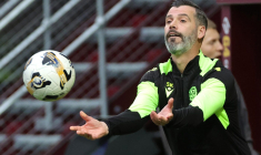 Un coach écossais démissionne après des « abus personnels » venant des supporters