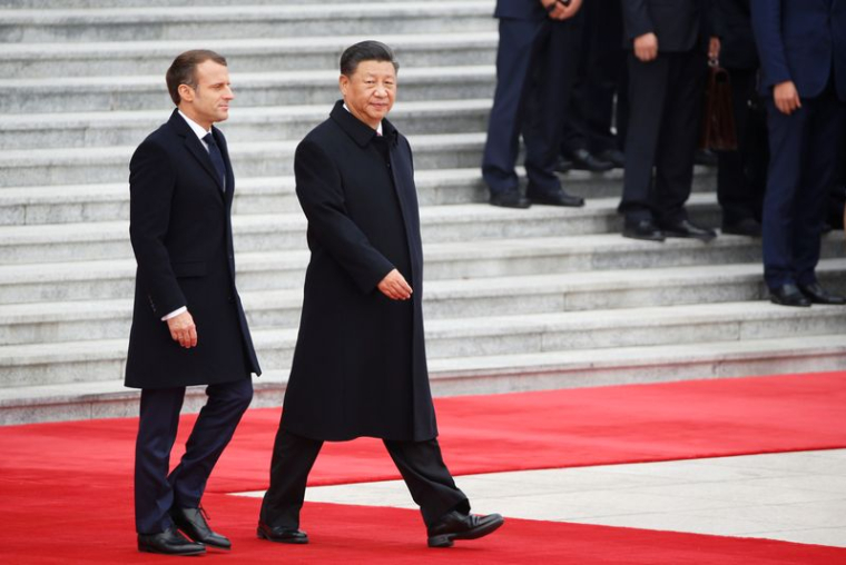 UKRAINE: LE PRÉSIDENT CHINOIS XI PLAIDE POUR LE DIALOGUE LORS D'UN ENTRETIEN TÉLÉPHONIQUE AVEC MACRON