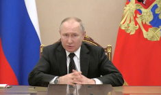 APRÈS QUATRE JOURS D'OFFENSIVE EN UKRAINE, POUTINE MET EN ALERTE LA FORCE DE DISSUASION RUSSE