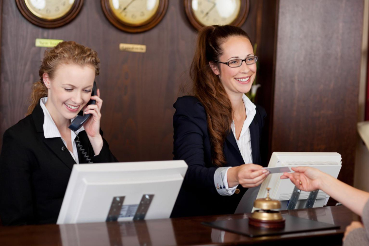Investir dans l’hôtellerie est accessible aux particuliers par divers moyens, destinés aux petits et aux très gros budgets. ( crédit photo : Shutterstock )