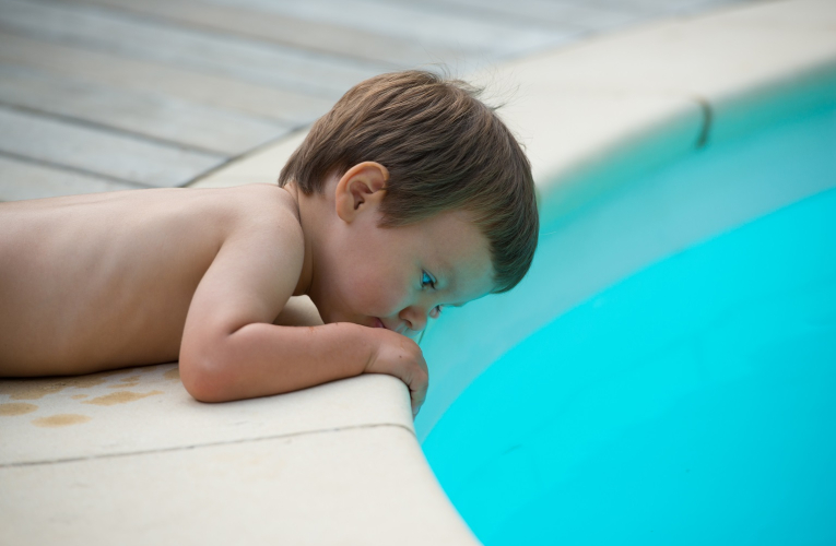 Baignade sécurisée : quels sont les meilleurs équipements et consignes pour cet été ?