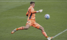 La terrible blessure de Jonathan Klinsmann en Serie B