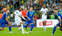 La France réussit sa rentrée contre l'Ukraine