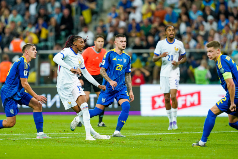 La France réussit sa rentrée contre l'Ukraine