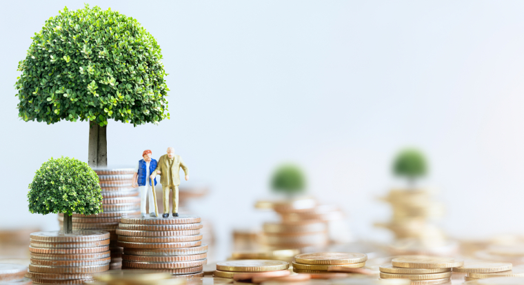 Peut-on effectuer des versements sur un PER après la retraite ? ( Crédits: © TimeShops - stock.adobe.com)